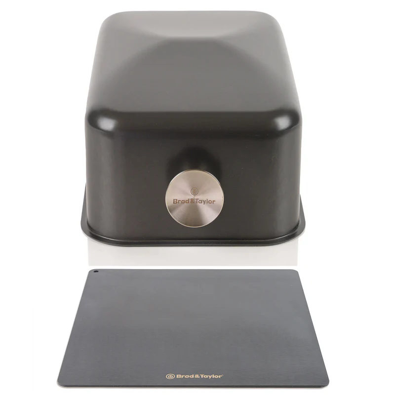 Brød & Taylor Bread Steel and Baking Shell (Batard)